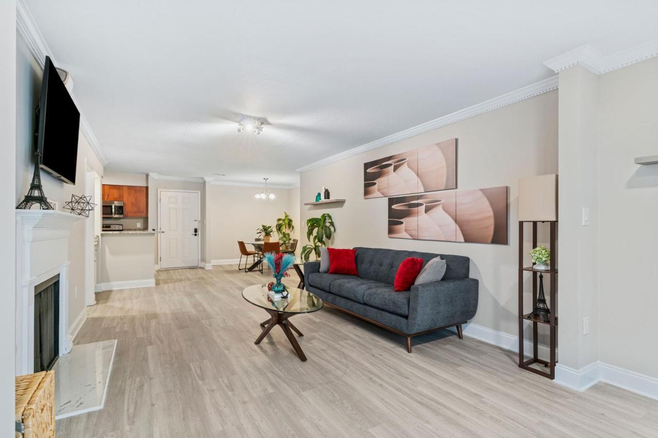 M1 - Private And Serene 1Bdr 1Ba Ensuite Shared Room アトランタ エクステリア 写真