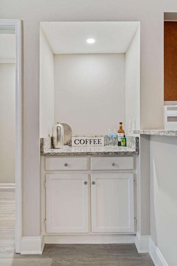 M1 - Private And Serene 1Bdr 1Ba Ensuite Shared Room アトランタ エクステリア 写真