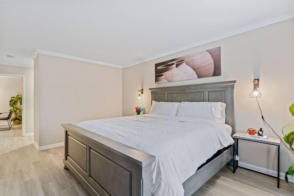 M1 - Private And Serene 1Bdr 1Ba Ensuite Shared Room アトランタ エクステリア 写真